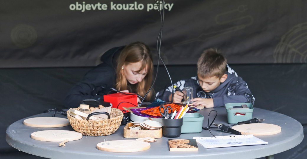 Pyrografická dílna.